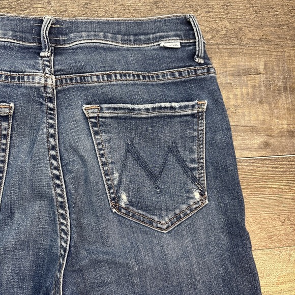 Mother Jeans Women's 26 Insider Crop Step Chew Distressed Dancing On The Coals - Picture 6 of 16